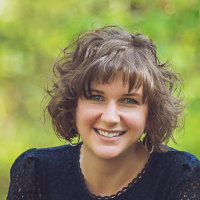 headshot of Olivia Wikle