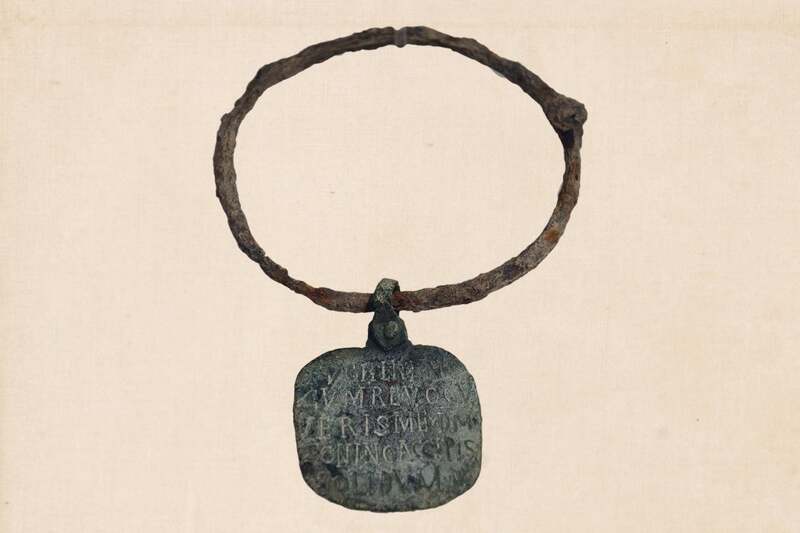 Slavery, Slave Collar, texts on collar